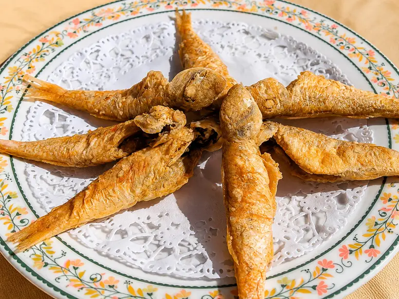 Salmonetitos fritos en Bodeguita La Mantilla, Punta Umbría